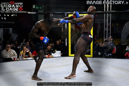 2023-12-02 Lugano in the Cage 6 19961 MMA Pro - Jemie Mike Stewart-Amadoudiama Diop
